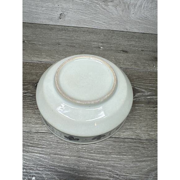 Iron Mountain Martha's Flowers Stoneware Vegetable Bowl 7-7/8” D X 2-7/8"H - Picture 4 of 7